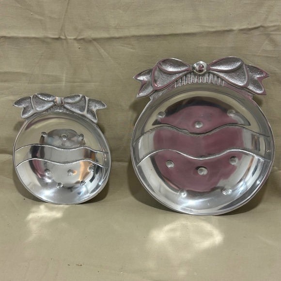 Other - Set 2 Metal Holiday Ornament Shaped Serving Bowls Candy Nut‎ Dish Silver